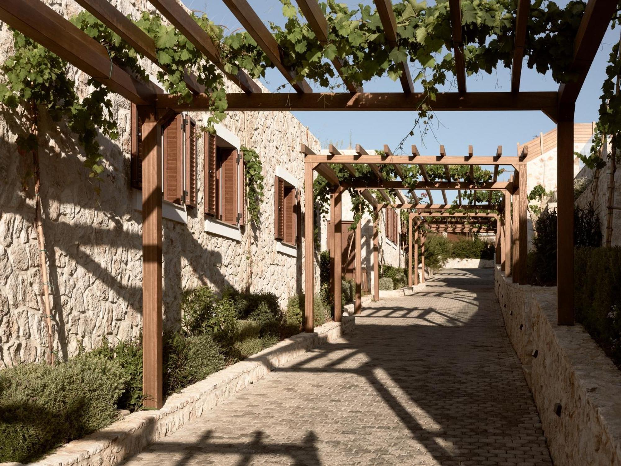Lesante Cape & - The Leading Of The World 5*